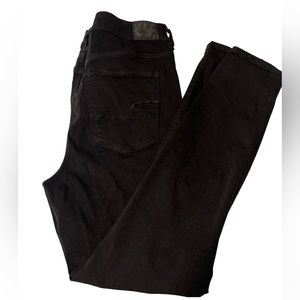 EUC - American Eagle Super Hi Rise Jeans